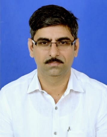Dr. Manohar Singh
